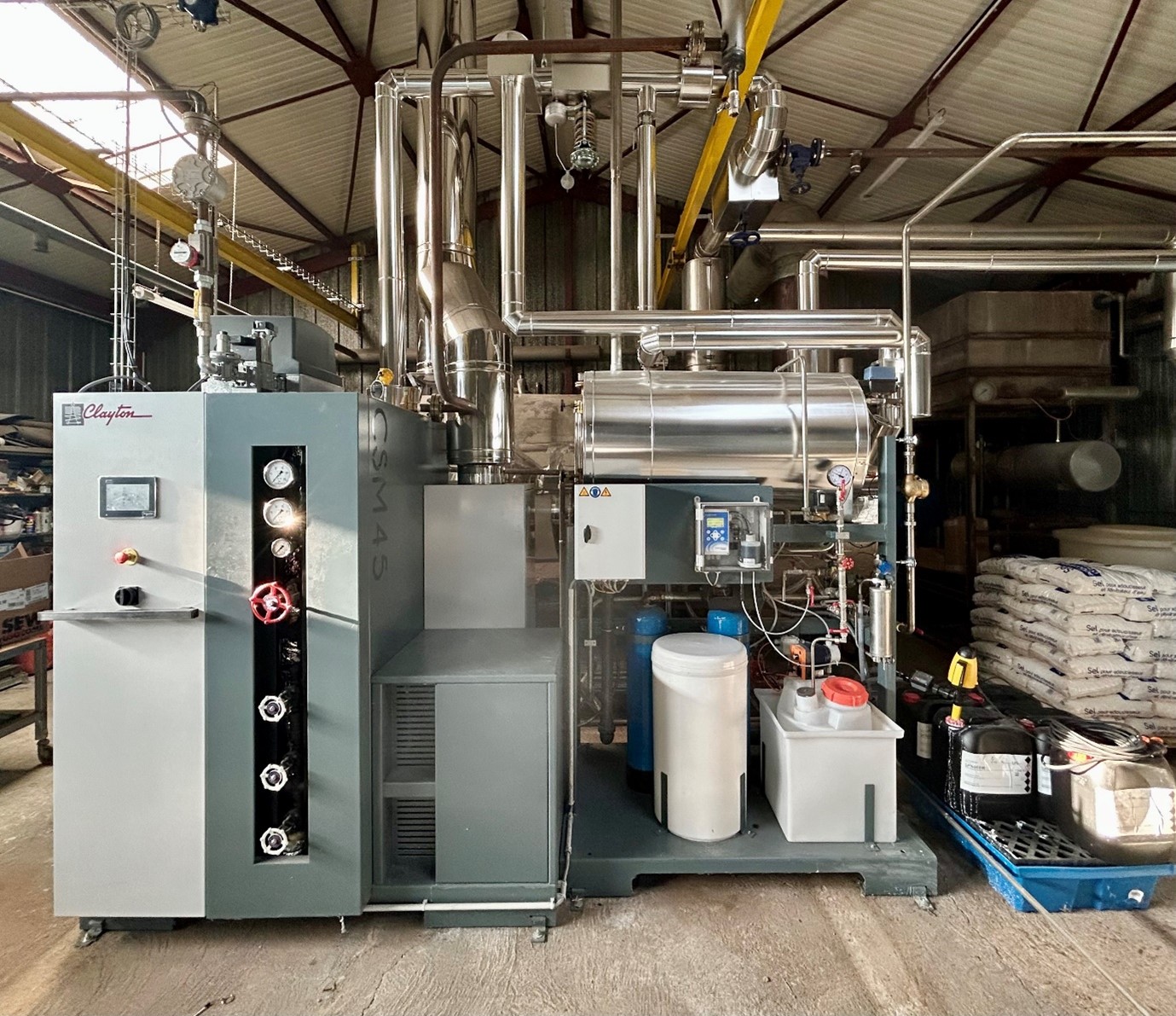 La blanchisserie Roux und der Clayton CSMG-45 Dampfgenerator