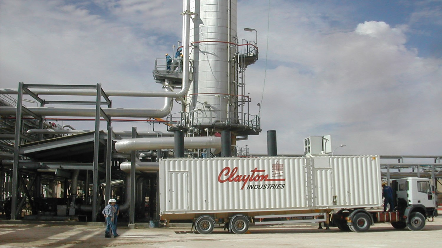 Ölraffinerie verwendet eine containerisierte Clayton Dampflösung